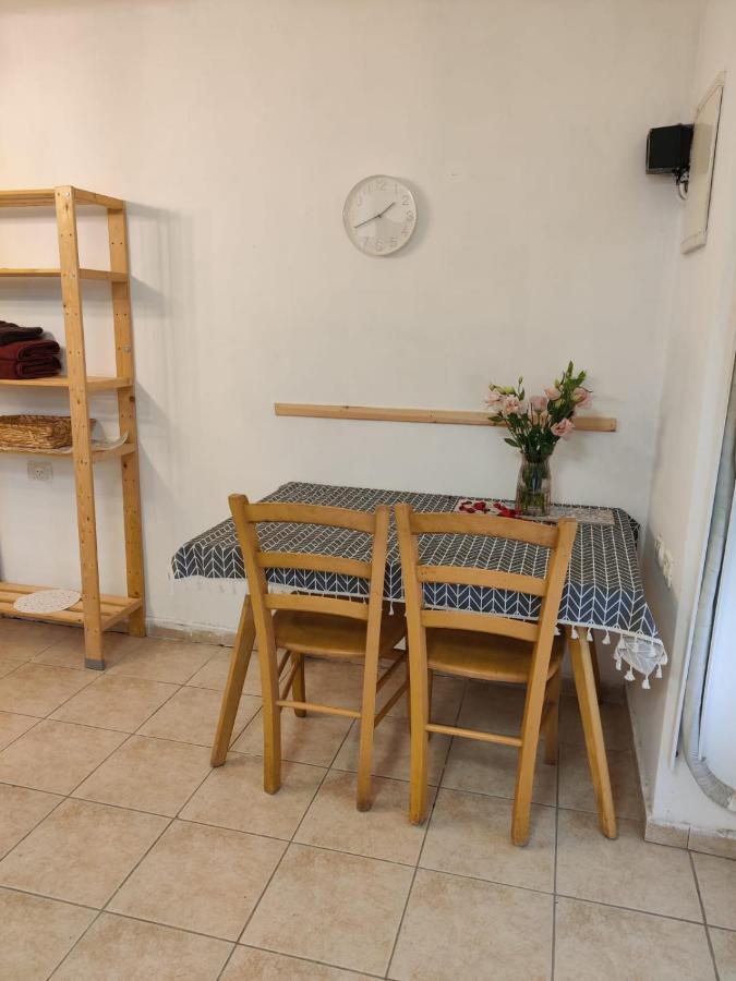 דירה לזוג על שוק מחנה יהודה Διαμέρισμα Ιερουσαλήμ Εξωτερικό φωτογραφία